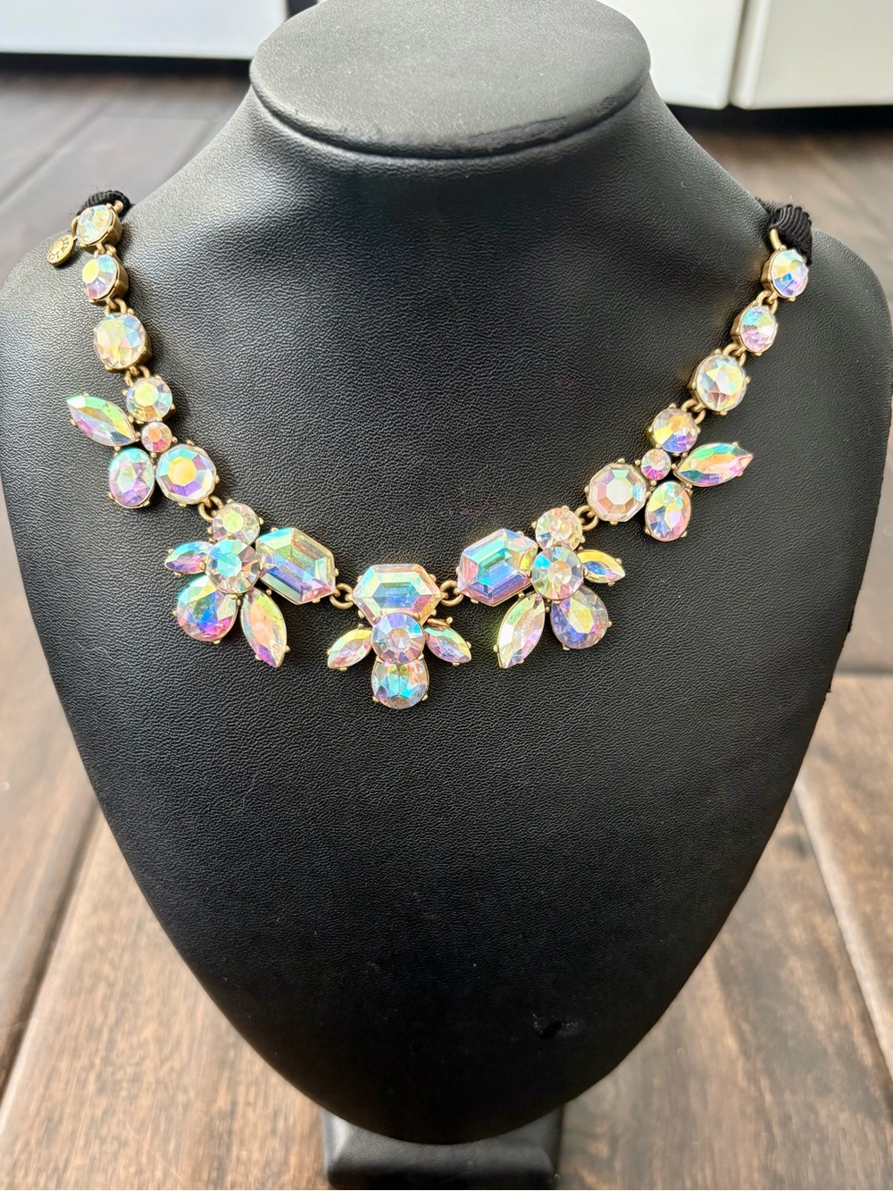 J Crew Aurora Borealis AB Iridescent Crystal Cluster Tie Back Ribbon Necklace